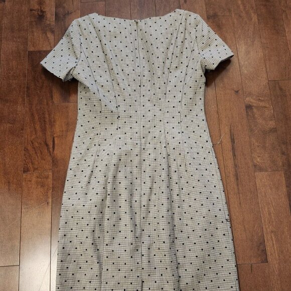 Brooks Brothers women's sheath dress in size 6 - Picture 2 of 11